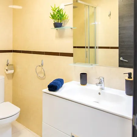 Callao Salvaje 3br With Heated Pool Outdoor Kitchen & Gas Bbq Stunning Views אדחה