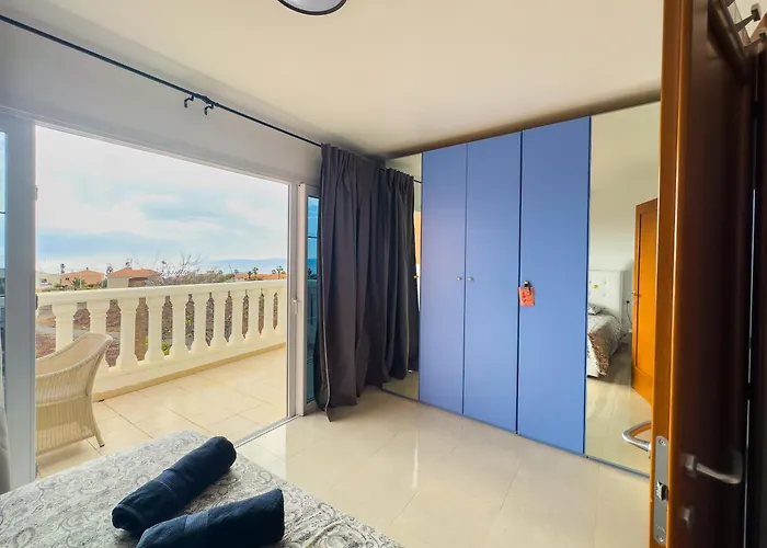 Callao Salvaje 3br With Heated Pool Outdoor Kitchen & Gas Bbq Stunning Views Villa