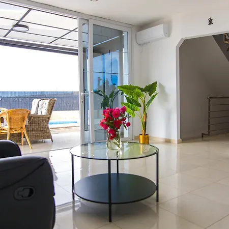 Villa Callao Salvaje 3br With Heated Pool Outdoor Kitchen & Gas Bbq Stunning Views Costa Adeje