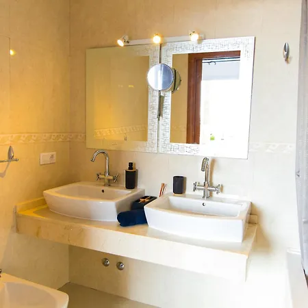 Callao Salvaje 3br With Heated Pool Outdoor Kitchen & Gas Bbq Stunning Views 아데제