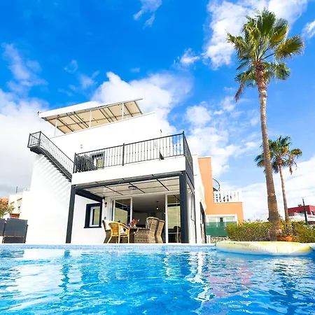 3br With Heated Pool, Outdoor Kitchen & Gas Bbq, Aircon, Stunning Views By Aqua Vista Tenerife Villa