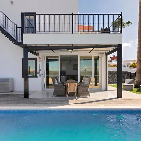 3br With Heated Pool, Outdoor Kitchen & Gas Bbq, Aircon, Stunning Views By Aqua Vista Tenerife Villa