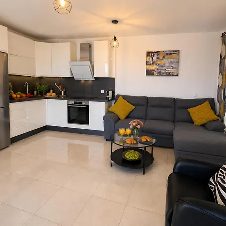 3br With Heated Pool, Outdoor Kitchen & Gas Bbq, Aircon, Stunning Views By Aqua Vista Tenerife Villa