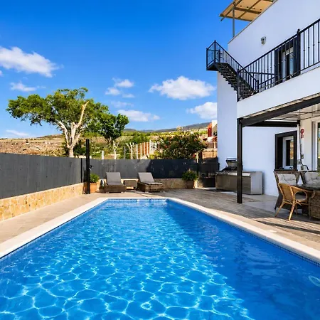 Villa 3br With Heated Pool, Outdoor Kitchen & Gas Bbq, Aircon, Stunning Views By Aqua Vista Tenerife *